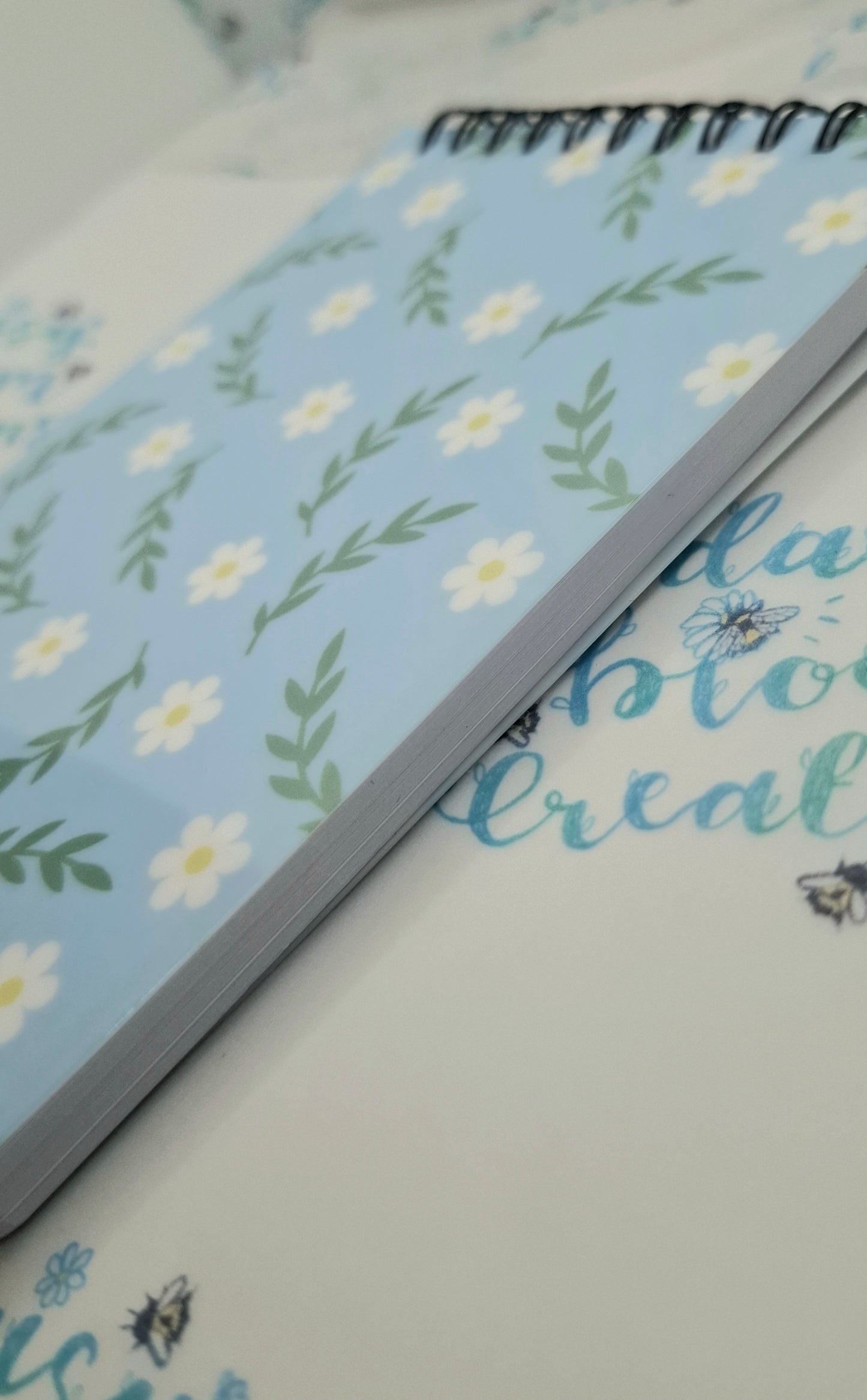 Botanical Daisy A6 Notebook