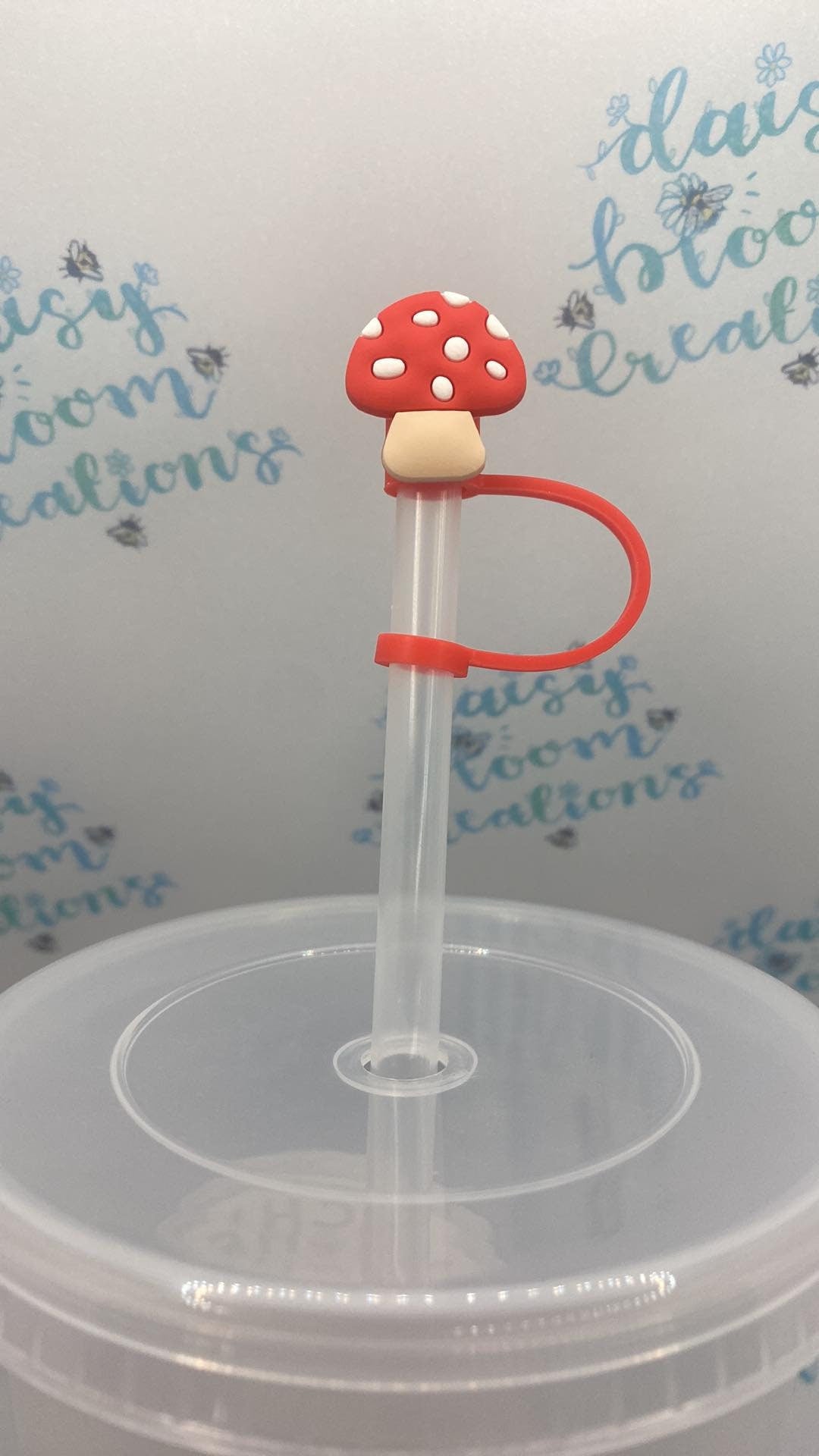 Mushroom Straw Topper